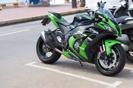 Kawasaki Ninja ZX-10R 2017 motorbike
