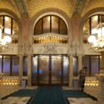 Palau de la Música Catalana inside gates