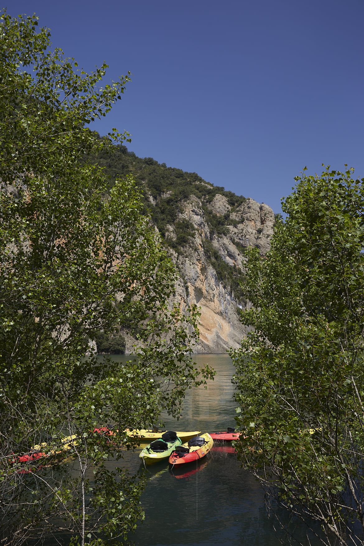 Docked Kayaks at Mont-Rebei Gorge Docked Kayaks at Mont-Rebei Gorge