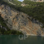 Kayakers having fun at MontRebei gorge