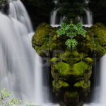 Rock testimony of the waterfall
